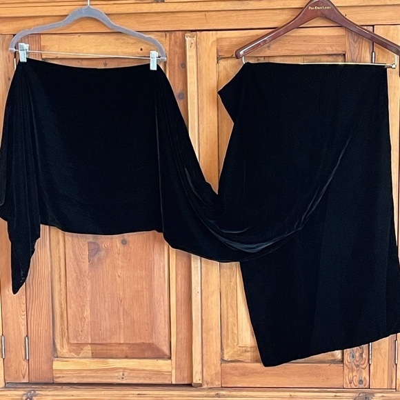 BLACK ALEXANDRA LUXURY VELVET STOLE LA JOLLA, CALIFORNIA - Picture 1 of 15
